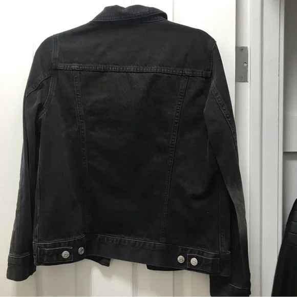 Madewell The Jean Jacket in Lunar Wash - Picture 5 of 7